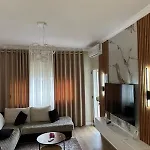 Roan Luxe * 티라나
