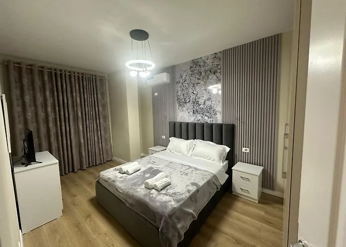 Roan Luxe * Tirana